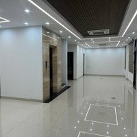 Cho Thuê Nhà Mặt Phố Lê Đại Hành,Diện Tích52M X 4 Tầng. Giá Bán 65 Triệu