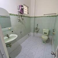 Cho thuê nhà 2 tầng MT đường 5.5m gần Lê Văn Hưu, Mỹ An, nhà 4 phòng ngủ, rộng rãi thoáng