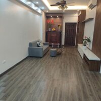 Chính chủ bán căn chung cư 2 ngủ 2 vệ sinh 68m2 khu NO Sài Đồng giá chỉ 2,95 tỷ