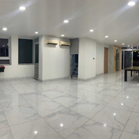 Cho Thuê Nhà Góc 2 Mặt Tiền Khu Hà Đô Centrosa, Quận 10 -Diện Tích12X18M - 3 Tầng Thông Suốt