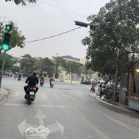 Bán Đất Tặng Nhà. 35M Lô Góc, Ô Tô Vào Đất, 10M Ra Mặt Phố,Trung Tâm Quận Long Biên