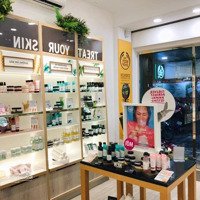# Chùa Bộc - Mặt Phố Vip - Tuyệt Đỉnh Kinh Doanh - Dòng Tiền 75 Triệu /Tháng -Diện Tích48M -Mặt Tiền6,5 Mét