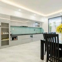 Bán Nhà 3 Tầng Đẹp 121M2 Đường 15M Hồ Nghinh Gần Vương Thừa Vũ, Biển Mỹ Khê, Giá Rẻ