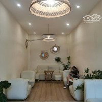 Vip! Siêu Đẹp! Mặt Tiền 5 Trần Qúy Khoách, Phường Tân Định Quận 1