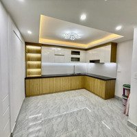 Bán Nhanh Căn Nhà Bằng Liệt - Hoàng Mai.diện Tích38M2X5T - 6,8X Tỷ. Trước Nhà 3 Gác Tránh, Ngõ Thông