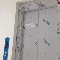 Bán Nhà Mới 1 Trệt 4 Lầu Có Thang Máy . Mặt Tiền Đường Tô Ngọc Vân Sát Chợ Thủ Đức