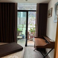 Cho Thuê Căn 1 Phòng Ngủ- 56M2, Có Sân Vườn Tại Sun Grand City Thụy Khuê, Giá 25 Triệu/ Tháng Full Nội Thất.