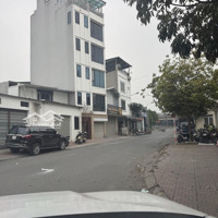 Nhà Mới Cự Khối, Long Biên, Ngay Hồ, Vỉa Hè, Tiện Ích, Giao Thông Thuận Tiện, Ở Hoặc Giữ Tiền