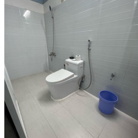 Mặt Bằng Kinh Doanh 4X15M Mặt Tiền Vĩnh Hội Quận 4