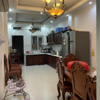 Nhà Ngay Trung Tâm Quận 1 - 81M2 - 5 Tầng Btct - Chỉ 2O Tỷ 0902.39.4299