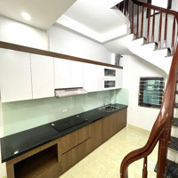 Bán Nhà Hồ Đền Lừ 34M2 5 Tầng Mới Koong, 2 Thoáng, Tiện Ích Vô Vàn, Hiếm Nhỉnh 6 Tỷ
