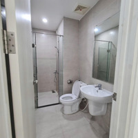 Cho Thuê Ch Cộng Hòa Plaza Đường Cộng Hòa Q. Tân Bình - Giá: 12 Triệu/Tháng (Quá Rẻ)