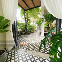 Biệt Thự Sân Vườn - Nội Thất Cao Cấp - Ngay Suối Tiên - 230M2 Ngang 8.2M - Không Tìm Thấy Căn Thứ 2