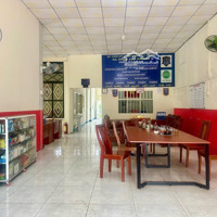 Bán Nhà Mặt Tiền Nhựa Giồng Lớn, Giá Bán 2.1 Tỷ Vị Trí Đông Dân