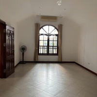 Cho Thuê Nhà Riêng Phố Tô Ngọc Vân,Diện Tích150M2 Xd 60M2 X 3 Tầng,Mặt Tiền15M, Ô Tô Vào Nhà, Giá Bán 36 Triệu