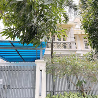 Cho Thuê Biệt Thự 5 Phòng Ngủ 4 Vệ Sinh 200M2 Chỉ Với Giá Cực Chất Tại Ciputra, Tây Hồ, Hà Nội