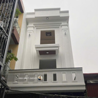 Bán Nhà Mới Độc Lập Tại Đông Khê Ngõ Đẹp, Nhà Đẹp, Bìa Đẹp.