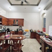 Bán Nhà 3 Tầng, 133M2, 18 Tỷ, Mặt Tiền Đường Thảo Điền, Quận 2
