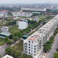 Bán Đất Thuộc Dãy Lo23 Đối Diện Trường Mầm Non, Kđt Vườn Sen, Bắc Ninh