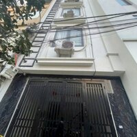 BÁN TOÀN CĂN HỘ DỊCH VỤ 11P KK, DT 6OOTR/NĂM, Ô TÔ VÀO NHÀ, NGÕ THÔNG, SÁT PHỐ 0901766599   SIÊU PHẨM ĐẦU TƯ - LỢI NHUẬN KÉP    TÒA NHÀ 7 TẦNG, thang máy, diện tích 54m², ô tô đỗ cửa, sát mặt phố!