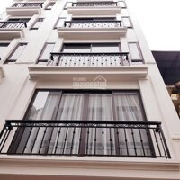 Địa chỉ: Q.Cầu Giấy, Hà NộNhà nằm tại ngõ Đường Xuân Thủy, Dịch Vọng Hậu, Cầu Giấy, Hà Nội, diện tích 68 /72 m2 với thiết kế 7 tầng thang máy hiện đại.i- Xem bản đồ