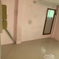 Cho Thuê Nhà Mặt Phốmặt Tiềnđường Nguyễn Đình Chính, Phú Nhuận, 60M2, 17 Triệu Vnd View Đẹp Chỉ Với