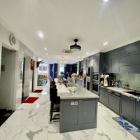 Bán Nhà Riêng 43 Hồ Văn Huê, 39,5 Tỷ, 115M2, 6 Phòng Ngủ 7 Vệ Sinh Phú Nhuận, Hcm