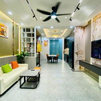 Nhàhẽm Xe Hơiđường Võ Văn Tần, Q3Diện Tích45M2, Sổ Hồng Riêng