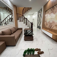 Bán Nhà Trương Định, Mặt Ngõ - Ngõ Rộng, Đẹp Lung Linh - 5 Ngủ- Tặng Full Nội Thất