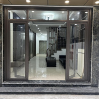Bán Nhà Ngõ Vạn Ứngdiện Tích52M2 X 6 Tầng Thang Máy