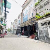 Bán Nhà 4 Tầng - 4*17M - Giáp Q1 - Trước Nhà 8M - Oto Ngủ Trong Nhà.