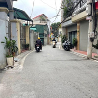5,5Tỷ Có Nhà 5 Tầng- Oto Tránh Vị Trí Siêu Đẹp
Đức Giang Không Có Căn Thứ 2 - Nhà Mới Tinh Nt Đẹp