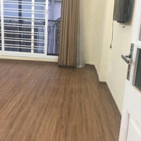 Cho Thuê Nhà Tại Hoàng Quốc Việt Ngõ To 50 M2 X 4 Tầng Giá Rẻ