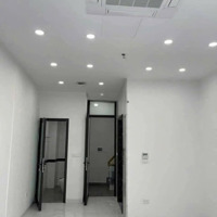 Bán Gấp Nhà Mặt Phố Hàm Long, 44 Tỷ, 40M2, Hoàn Kiếm, Hà Nội, Kinh Doanh, Dòng Tiền Ổn Định