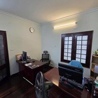 Cho Thuê Nhà Phố Lê Trọng Tấn: 120M2 X 4 Tầng, Mt: 8M, Sân Vườn, Gara , Nguyên Căn. Liên Hệ: 0974557067
