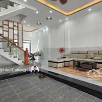 Nhà Mới Xây Xongdiện Tíchlớn 6.4X13M Xe Hơi Đậu Trong Nhà