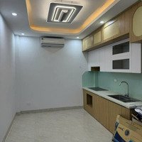 Hàng Hiếm !!! Diện Tích Rộng 37M, Giá Hợp Lí - 4 Tầng - 4 Phòng Ngủ- Đường Ô Tô - Giá 5.3X Tỷ