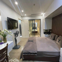 Tôi Cần Bán Gấp Nên Giảm Giá Sâu Căn 75M2. Tầng Cao 2Pn-2Vs. Full Nội Thất. Cửa Đb Ban Công Tn