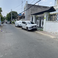 Bán Nhà Hẻm Xe Hơi Dọn Vào Ở Ngay Đường Phạm Văn Đồng Nhỉnh 5 Tỷ.