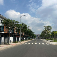 Cho Thuê Nhà Phố 1 Trệt 2 Lầu, Diện Tích 5X20, Full Nội Thất Mới 100%, Giá Thuê 15 Triệu/Tháng