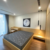 Chính Chủ Bán Căn Hộ 70M2, 2 Phòng Ngủ Cửa Tây, Ban Công Đông. Tại Mipec Rubik Xuân Thủy, Giá Rẻ 6,49 Tỷ