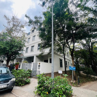 Bán Nhà Phố Góc Công Viên Lakeview City Quận 2, 100M2 1 Trệt 3 Lầu, Giá Bán 15 Tỷ. Căn Góc Đặc Biệt.