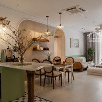Bán Gấp ! Căn 2 Ngủ, Ha Noi Center Point - 27 Lê Văn Lương, Sẵn Nội Thất, Có Slot Ô Tô
