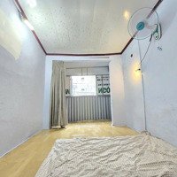 Nhà Mặt Tiền Có Gác Đầy Đủ Nội Thất Ở Chợ Trần Hữu Trang Phú Nhuận