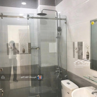 Bán Nhà 3 Tâng 4 Phòng Ngủ 5 Vệ Sinh- Hẻm 6M Thông Đường Trường Chinh.