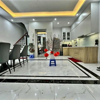 Giảm Sốc 500 Triệu Nhà Đẹp Nguyễn Văn Cừdiện Tích50M Full Nội Thất Ô Tô Thang Máy Siêu Đẹp Chỉ Còn 9.5 Tỷ