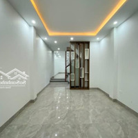 Nhà Đẹp Mới Kính Koong - 5 Tầng - 2 Thoáng Trước Sau - 10M Ra Ô Tô Tránh - Phố Thái Thịnh