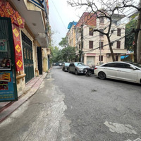 Cần Bán Gấp Nhà Riêng Phố Hoàng Ngọc Phách