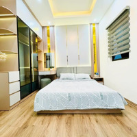 Lê Duẩn, Đống Đa.diện Tích23/27M2 X 4 Tầng,Mặt Tiền4,3M, Giá Bán 5,1 Tỷ. 2 Thoáng, Ngõ Nông Ba Gác.