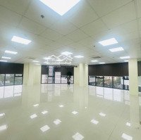 Cho Thuê Nhà 7 Tầng Láng Hạ Ốp Kính Vị Trí Đẹpdiện Tích70M, 7 Tầng, Thông Sàn, Thang Máy Giá 40 Triệu